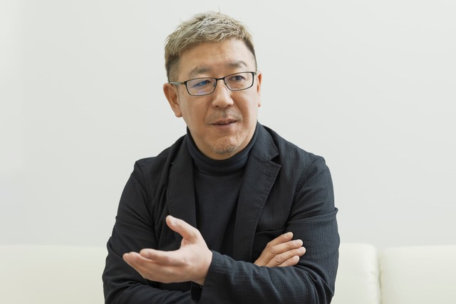 社長の給与までオープンだった組織が「独裁」に。危機下の決断